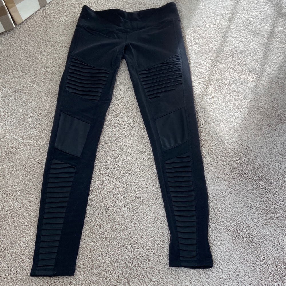 Alo moto leggings